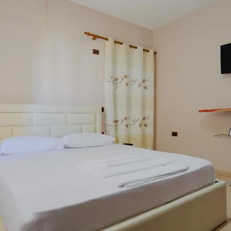 Kidi * Sarandë