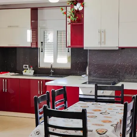 Kidi Apartment *